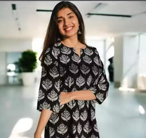 viral black kurtii