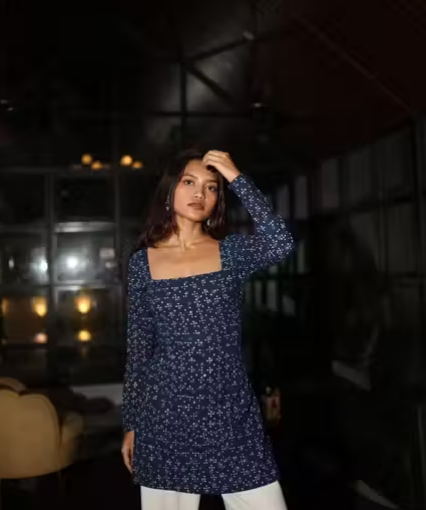 Heer printed square neck kurti
