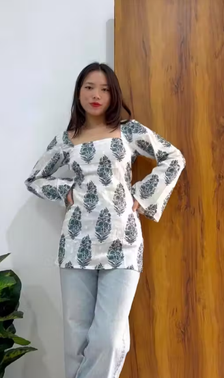 trending short kurti girls